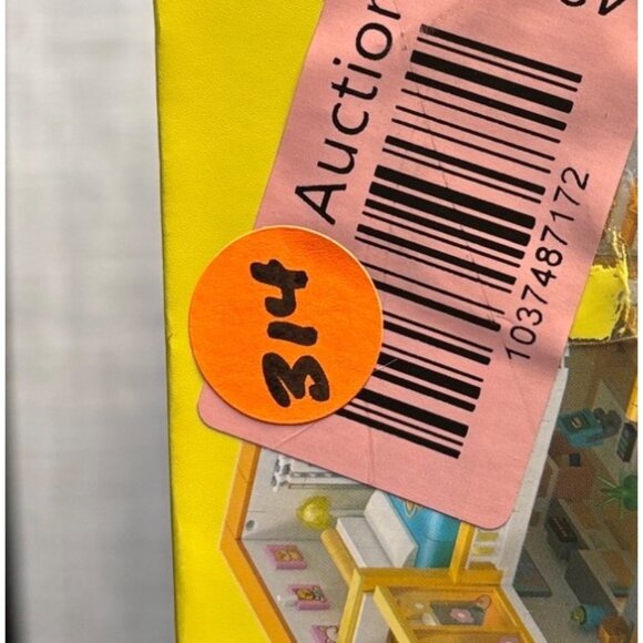 The Dogs Fashion House Miniature DIY Kit By Zhe Gao For Ages 6+ - Picture 7 of 7